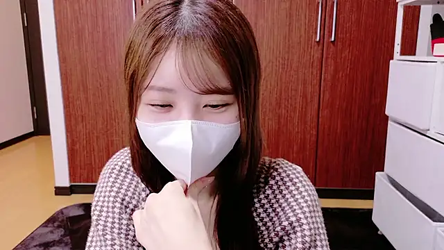 Ema o0 chan online show from 19, 10, 2025