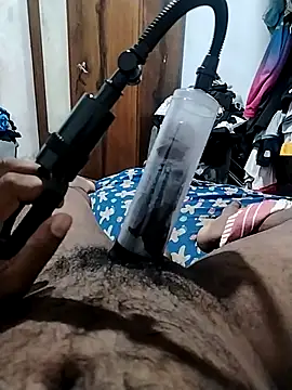 Snapshot of Kavi13193 chatting on 16, 3, 2026 Kavi13193 online show from 16, 3, 2026