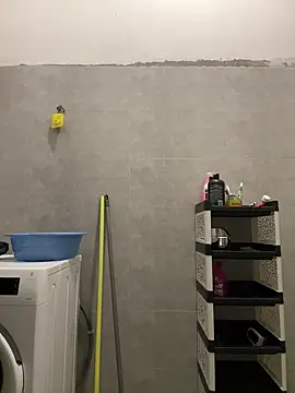 Snapshot of Handydila chatting on 28, 9, 2025 Handydila online show from 28, 9, 2025