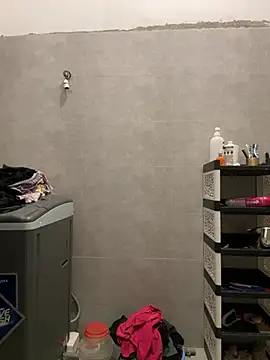 Snapshot of Handydila chatting on 9, 3, 2026 Handydila online show from 9, 3, 2026