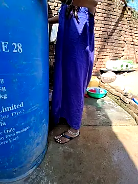 Snapshot of RAYI_Queen_3 chatting on 10, 10, 2025 RAYI Queen 3 online show from 10, 10, 2025