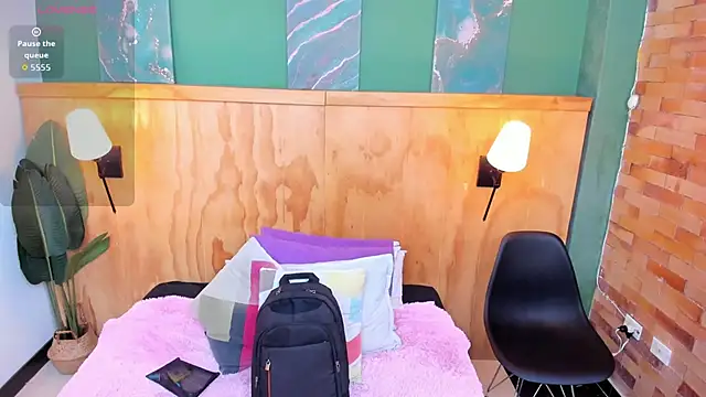 milavega  online show from 7, 2, 2026