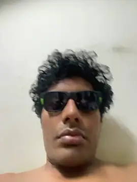 Snapshot of arjuned02 chatting on 21, 11, 2025 arjuned02 online show from 21, 11, 2025