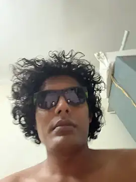 Snapshot of arjuned02 chatting on 12, 4, 2026 arjuned02 online show from 12, 4, 2026