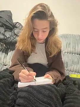 Snapshot of SeccySerena chatting on 23, 10, 2025 SeccySerena online show from 23, 10, 2025