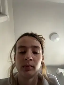 Snapshot of SeccySerena chatting on 11, 1, 2026 SeccySerena online show from 11, 1, 2026