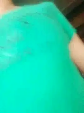 Snapshot of optra34 chatting on 4, 10, 2025 optra34 online show from 4, 10, 2025