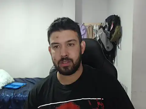 Snapshot of Axel11113 chatting on 9, 10, 2025 Axel11113 online show from 9, 10, 2025