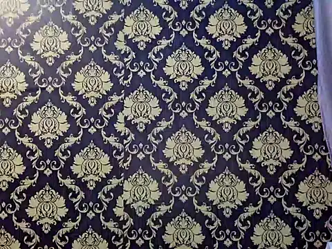 Snapshot of your_wifey chatting on 20, 9, 2025 your wifey online show from 20, 9, 2025