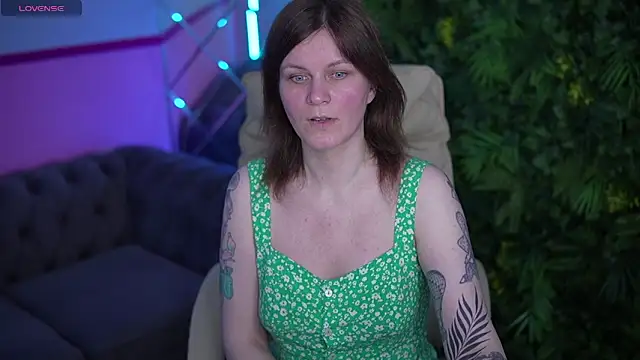 TinaMelt online show from 12, 5, 2026