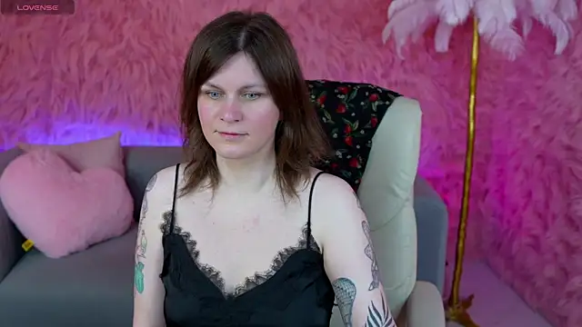 TinaMelt online show from 15, 5, 2026