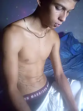 God Eros 23cm online show from 17, 9, 2025