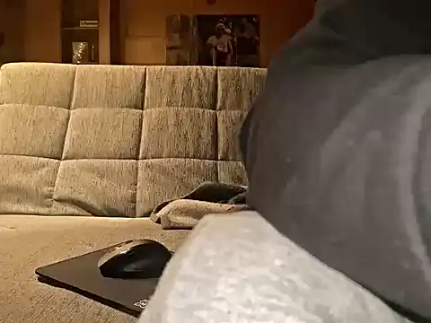 Snapshot of elsteff chatting on 10, 10, 2025 elsteff online show from 10, 10, 2025