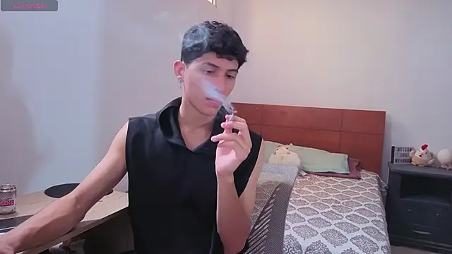 LuClawthorne  online show from 28, 3, 2026