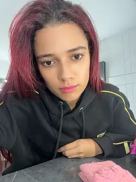 amber sparkle online show from 1, 7, 2026
