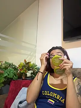 amber sparkle online show from 7, 7, 2026