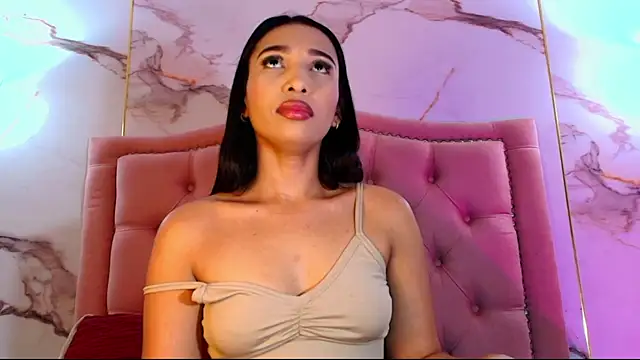 AlyaThompson online show from 7, 3, 2026