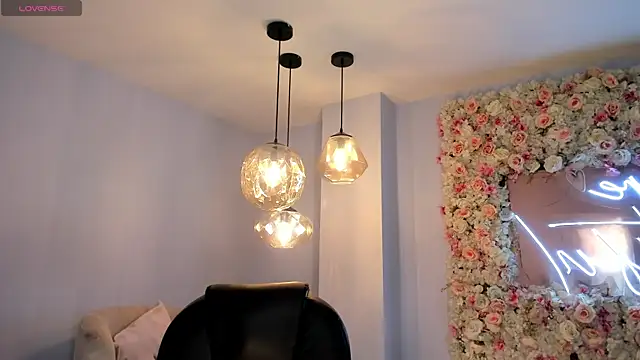 AgathaKondo  online show from 9, 2, 2026