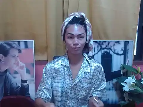 Snapshot of miss_carlas chatting on 6, 11, 2025 miss carlas online show from 6, 11, 2025