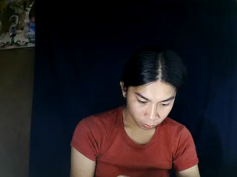 Snapshot of Asian_PrettyAle chatting on 4, 10, 2025 Asian PrettyAle online show from 4, 10, 2025