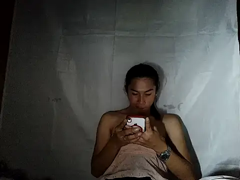 Snapshot of Asian_PrettyAle chatting on 9, 4, 2026 Asian PrettyAle online show from 9, 4, 2026