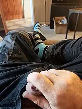 Snapshot of hubbyfun19 chatting on 28, 3, 2026 hubbyfun19 online show from 28, 3, 2026