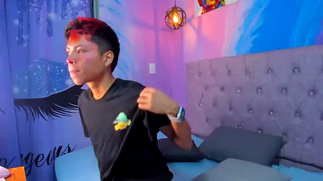 MaxiWildd online show from 8, 11, 2025