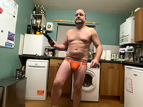 Snapshot of Dilfcam101 chatting on 24, 11, 2025 Dilfcam101 online show from 24, 11, 2025