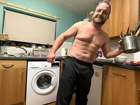 Snapshot of Dilfcam101 chatting on 26, 11, 2025 Dilfcam101 online show from 26, 11, 2025