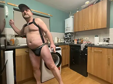 Snapshot of Dilfcam101 chatting on 14, 2, 2026 Dilfcam101 online show from 14, 2, 2026