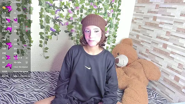 Amy Moonlight online show from 7, 1, 2026