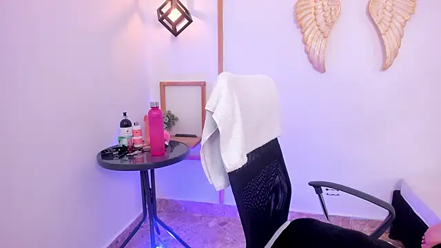 Hanny belle online show from 11, 9, 2025