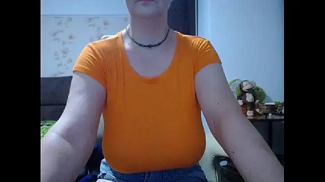 Snapshot of Mary_x chatting on 17, 6, 2026 Mary x online show from 17, 6, 2026
