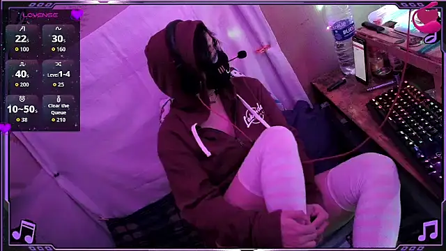 Ftm Bunny online show from 15, 3, 2026