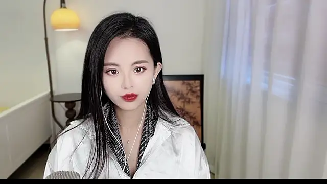 Snapshot of Musae7 chatting on 21, 10, 2025 Musae7 online show from 21, 10, 2025