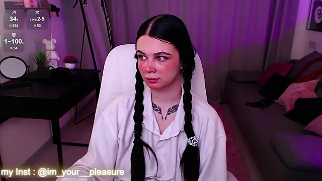 Snapshot of Michela_Fruet chatting on 11, 2, 2026 Michela Fruet online show from 11, 2, 2026