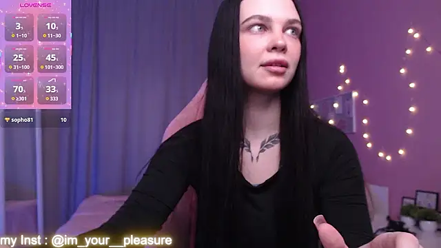 Snapshot of Michela_Fruet chatting on 8, 3, 2026 Michela Fruet online show from 8, 3, 2026