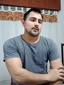Snapshot of Bradd_32 chatting on 24, 6, 2026 Bradd 32 online show from 24, 6, 2026