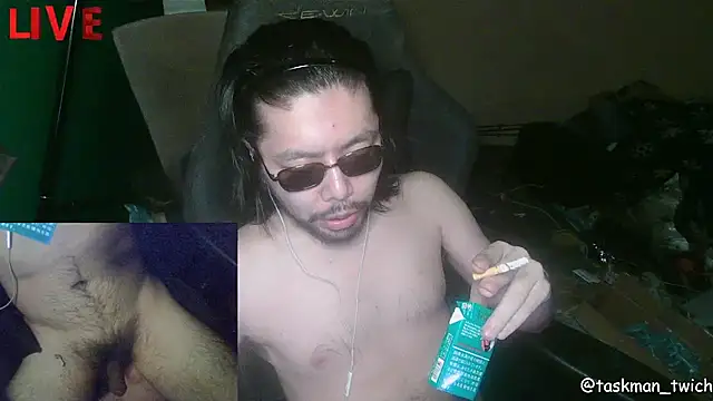 Snapshot of taskmania chatting on 18, 11, 2025 taskmania online show from 18, 11, 2025