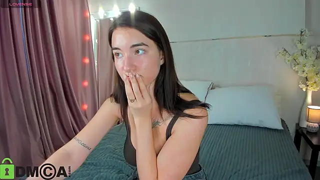 Adelina Bliss online show from 8, 5, 2026