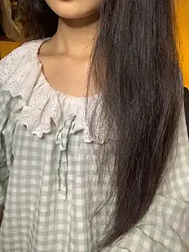 Snapshot of Nhinhi18 chatting on 9, 9, 2025 Nhinhi18 online show from 9, 9, 2025