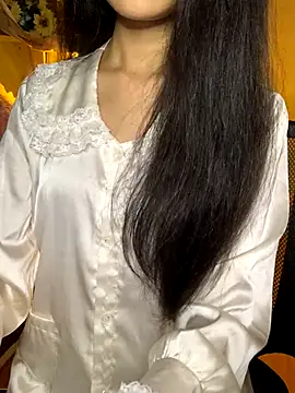 Snapshot of Nhinhi18 chatting on 25, 9, 2025 Nhinhi18 online show from 25, 9, 2025