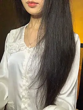 Nhinhi18 online show from 27, 11, 2025