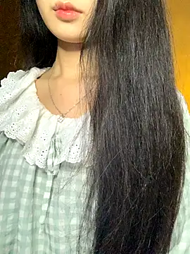 Nhinhi18 online show from 14, 12, 2025