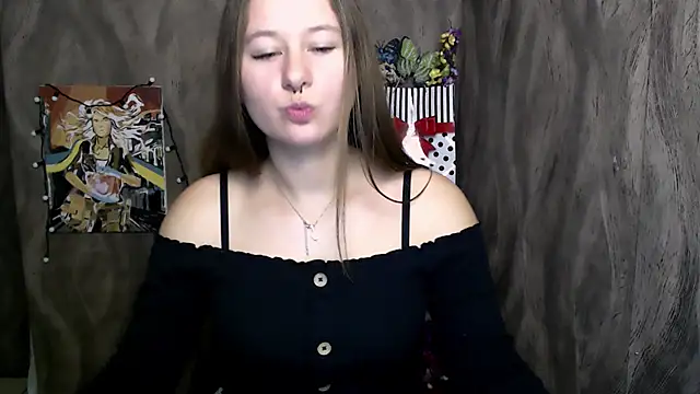 Snapshot of Linda_S_ chatting on 23, 9, 2025 Linda S online show from 23, 9, 2025