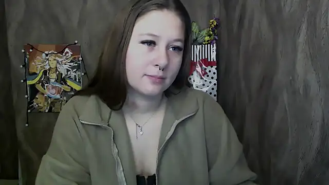 Snapshot of Linda_S_ chatting on 11, 10, 2025 Linda S online show from 11, 10, 2025