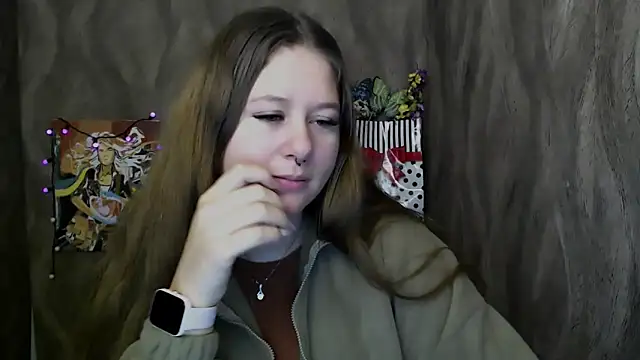 Snapshot of Linda_S_ chatting on 15, 10, 2025 Linda S online show from 15, 10, 2025