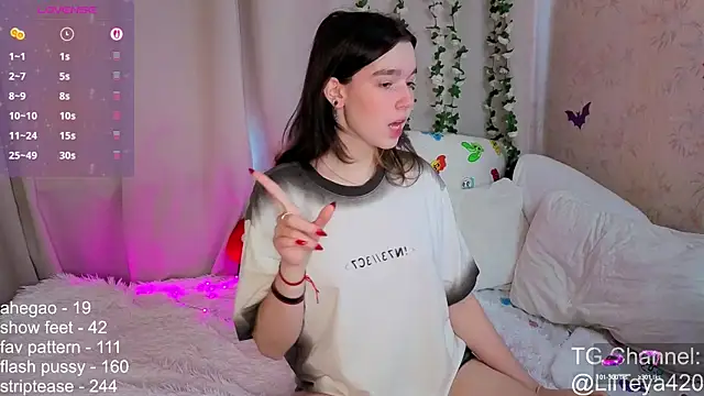 little Teya online show from 30, 9, 2025