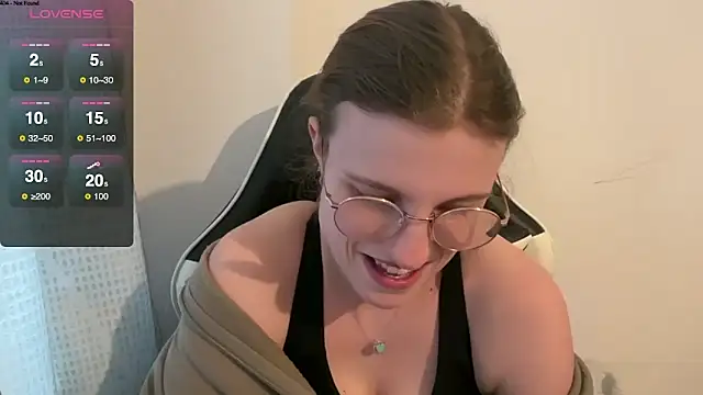 BustyKellyXXX online show from 13, 2, 2026