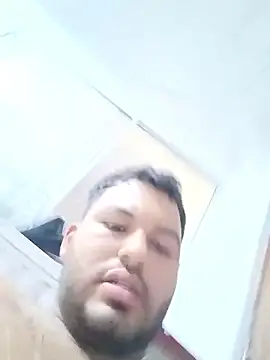 Snapshot of Frank0021 chatting on 7, 1, 2026 Frank0021 online show from 7, 1, 2026